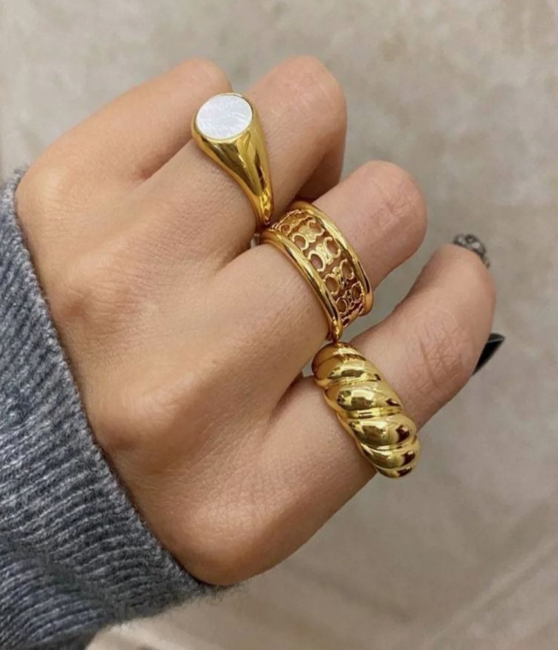 18K Gold Ring - Croissant Dôme