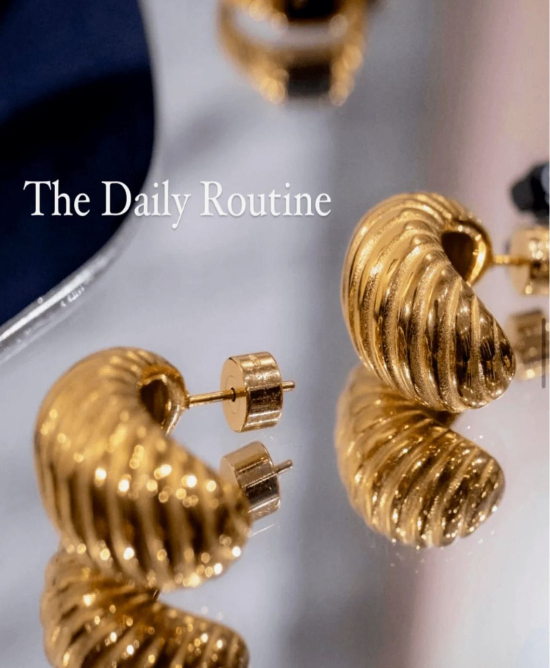 18K Gold Stud Earrings - Shell Shore Spiral